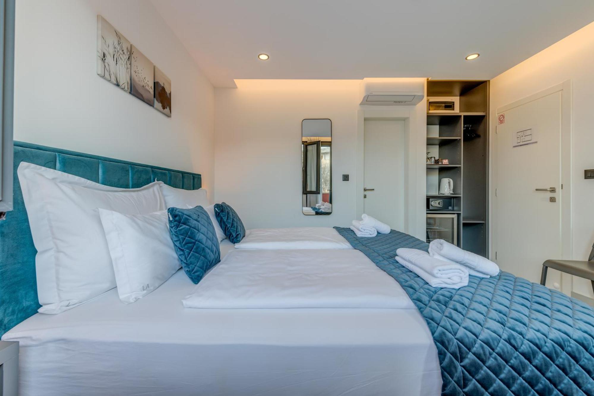Lichia Amia Luxury Rooms Split Exterior photo
