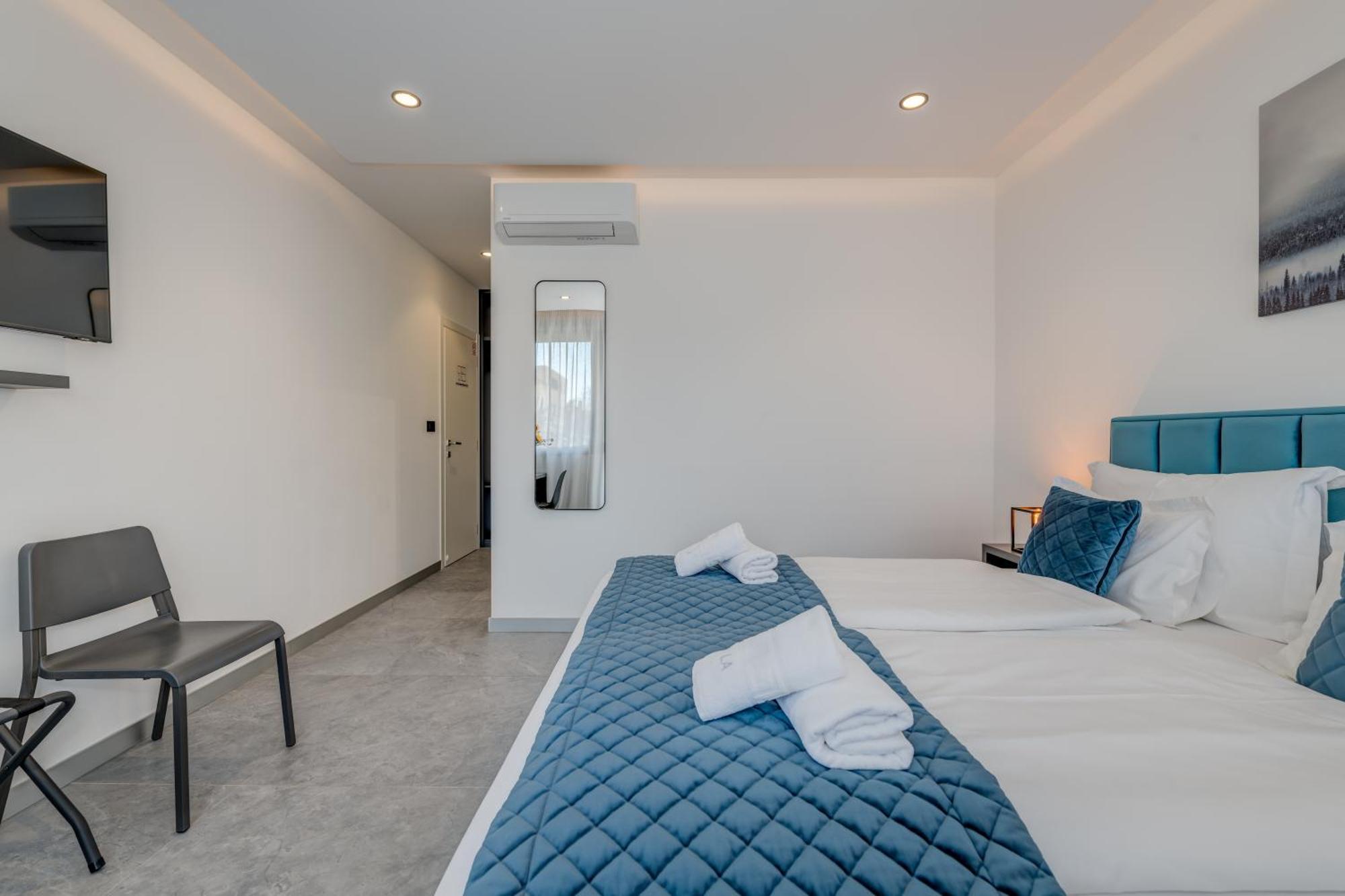 Lichia Amia Luxury Rooms Split Exterior photo