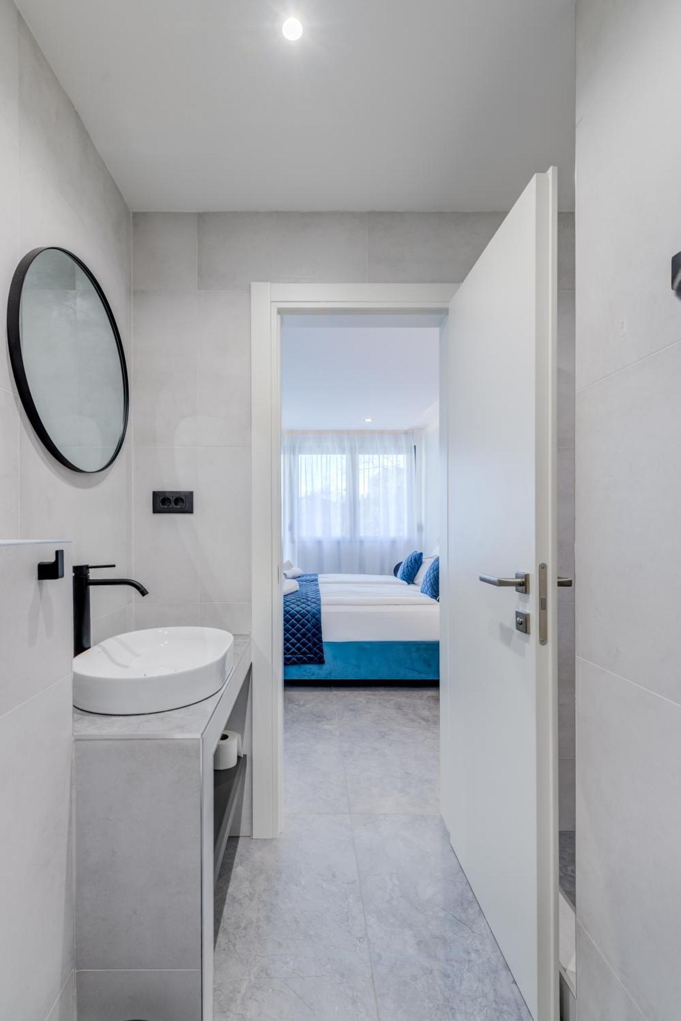Lichia Amia Luxury Rooms Split Exterior photo